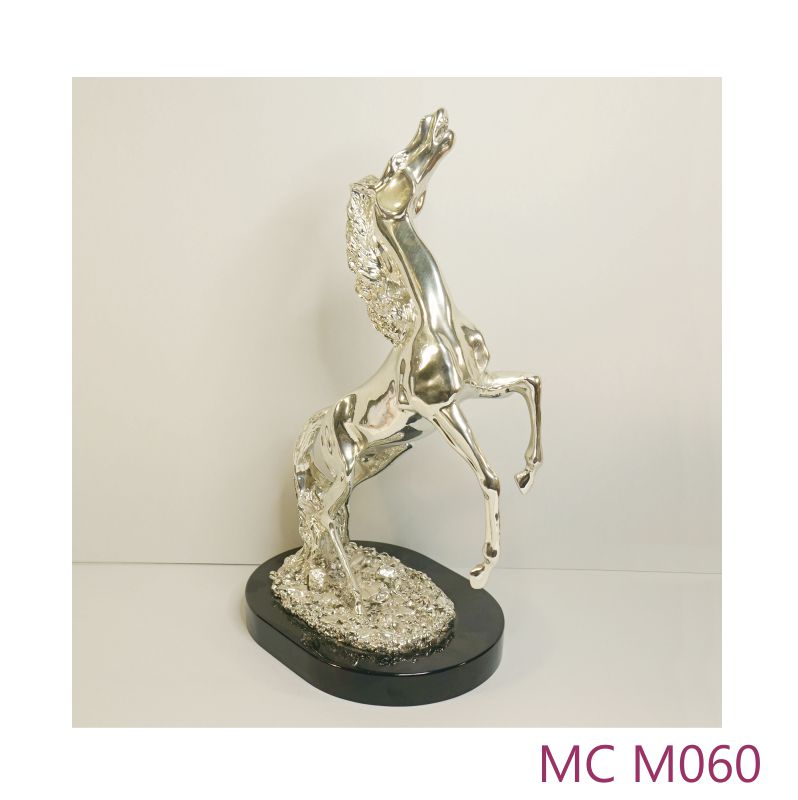 MC M060.jpg